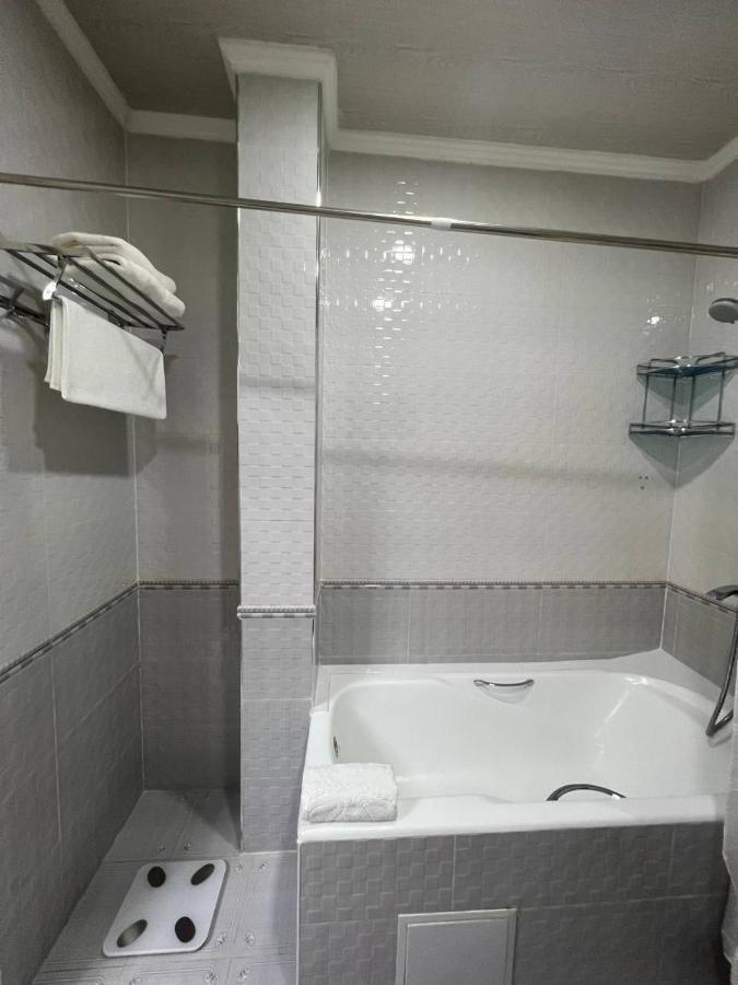Hotel Afrosiyob Qarshi 外观 照片